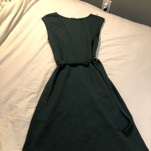 UNIQLO Belted Emerald Green Dress Calf Length Size M